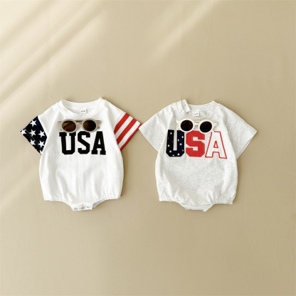 Baby Boy/Girl USA Print Short Sleeve Bodysuit