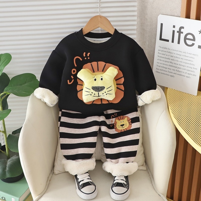 2pcs Baby Boy Thickened and Velveteen Cute Little Lion Set