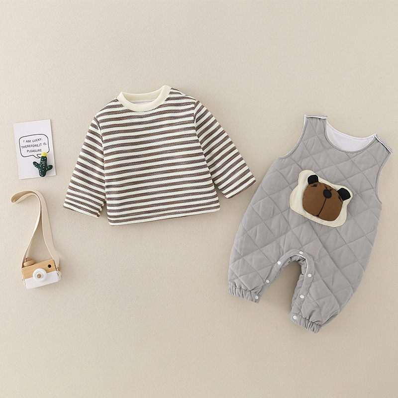 2pcs Baby Boy/Girl Cute Thickened Stripe Cartoon Romper Set