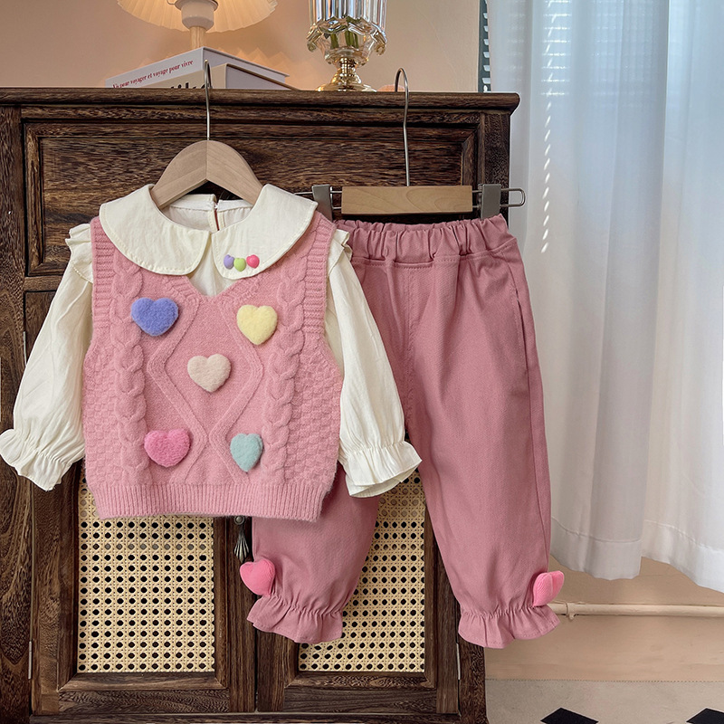 3pcs Baby Girl Cute Long Sleeve Heart Sweater Set
