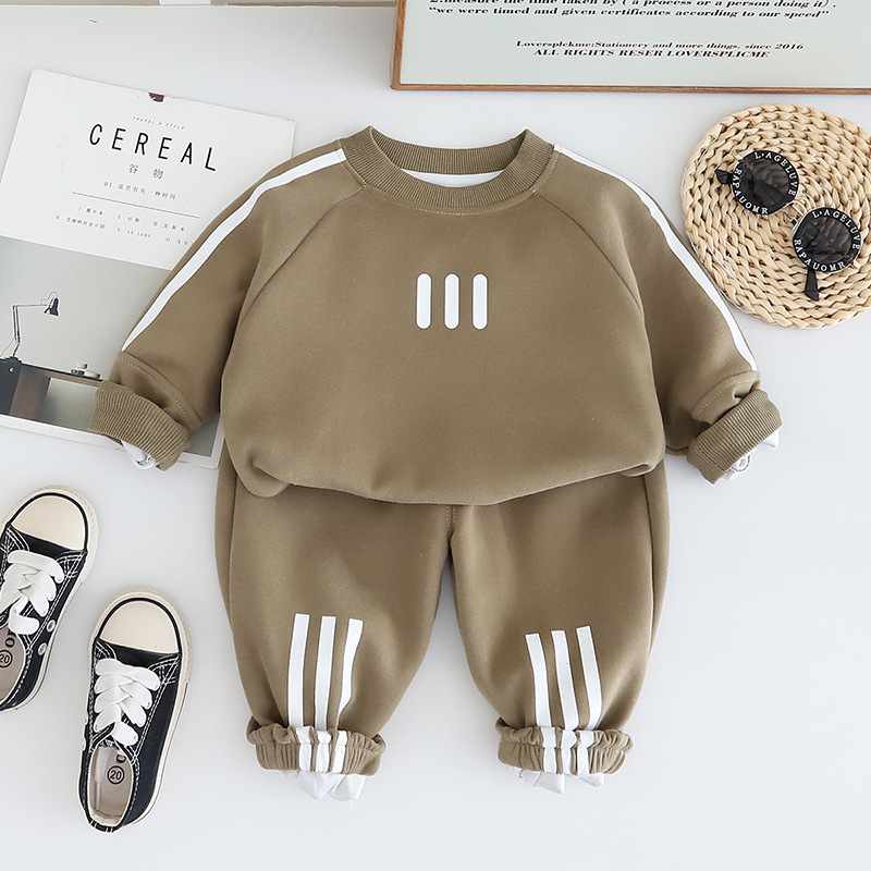 2pcs Baby Boy Long Sleeve Round Neckline With Vertical Stripes Set