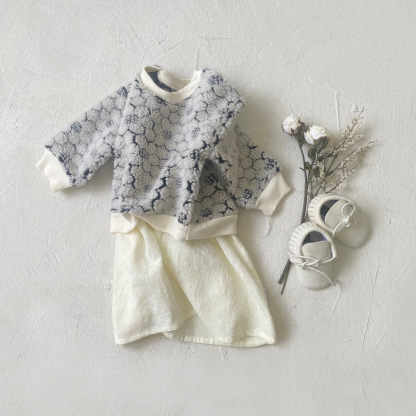Baby Flower Heart Crew Neck Sweatshirt