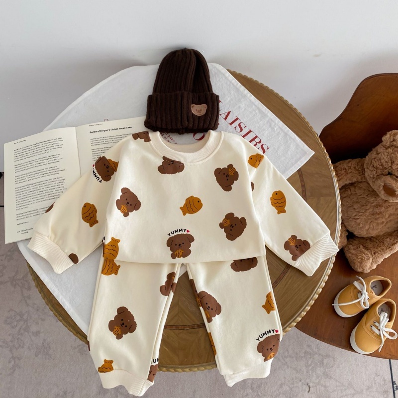 2pcs Baby Girl/Boy Full-printed Cartoon Bear Round Neck Long Sleeve Set