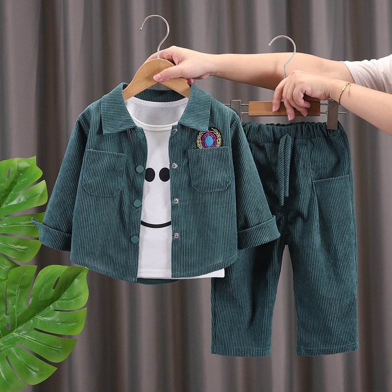 2pcs Baby Boy/Girl Chest Badge Corduroy Set