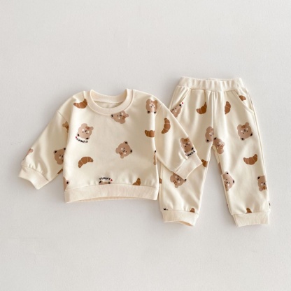 2pcs Baby Girl/Boy Full-printed Cartoon Bear Round Neck Long Sleeve Set