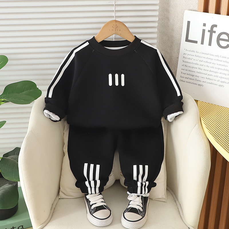 2pcs Baby Boy Long Sleeve Round Neckline With Vertical Stripes Set