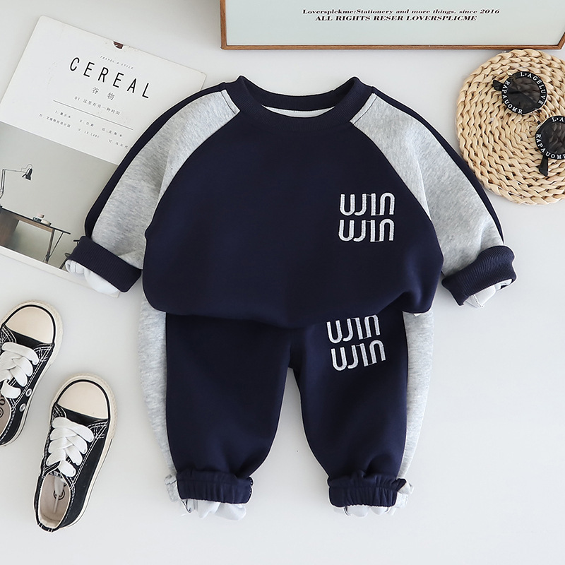 2pcs Baby Boy Long Sleeve Embroidered Letter Round Neck Set