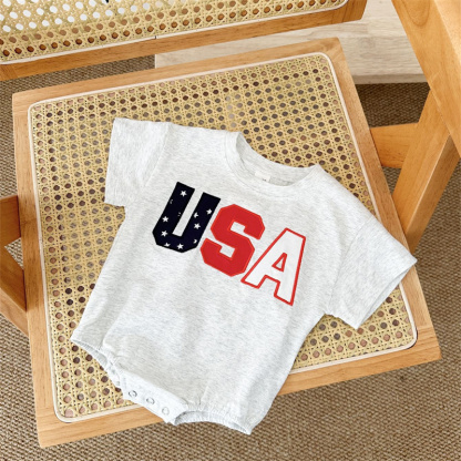 Baby Boy/Girl USA Print Short Sleeve Bodysuit
