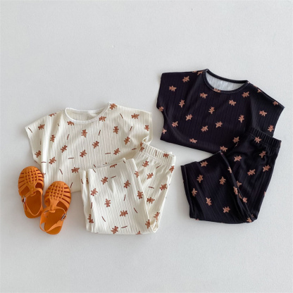 2pcs Baby Boy/Girl Cute Bear Ruffle Sleeveless T-Shirt with Pant Set