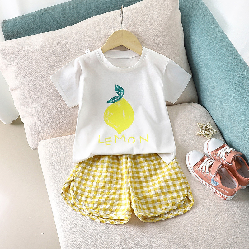 2pcs Baby Girl/Boy Cute Fruit Pattern T-shirt with Pant Set