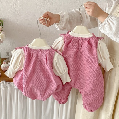 Baby Girl Solid Color Long Sleeve T-shirt and Bow Romper / Bodysuit