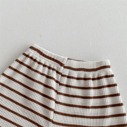 2pcs Baby Boy/Girl Stripe Clash Vintage Sleeveless T-Shirt with Pant Set