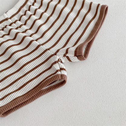 2pcs Baby Boy/Girl Stripe Clash Vintage Sleeveless T-Shirt with Pant Set