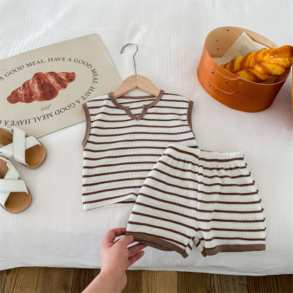 2pcs Baby Boy/Girl Stripe Clash Vintage Sleeveless T-Shirt with Pant Set