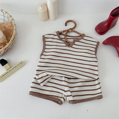 2pcs Baby Boy/Girl Stripe Clash Vintage Sleeveless T-Shirt with Pant Set
