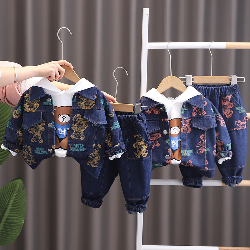 3pcs Baby Boy Full Print Bear Hooded Sweatshirt Long Sleeve Set