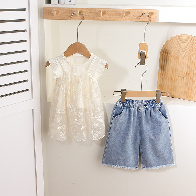 3pcs White Lace - detailed Sleeveless Top and Blue Denim Shorts Set
