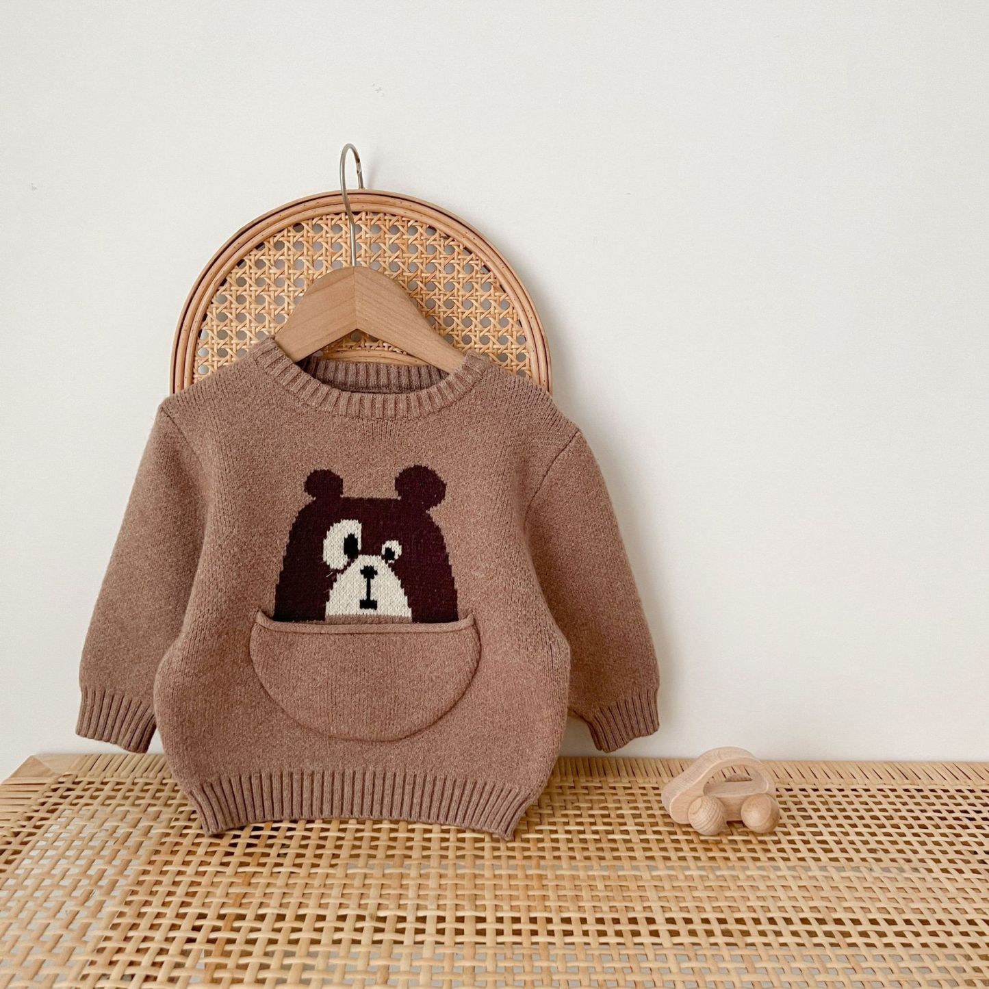 Baby Cartoon Animals Pocket Sweatshirt-kissminis