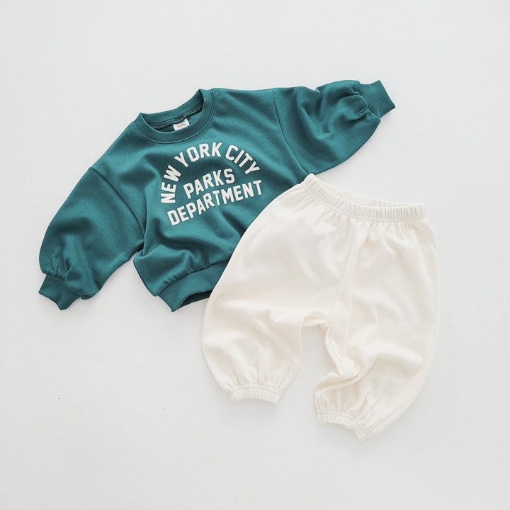 2pcs Baby Alphabet Sweatshirt and Leg-bound Pants Set-kissminis