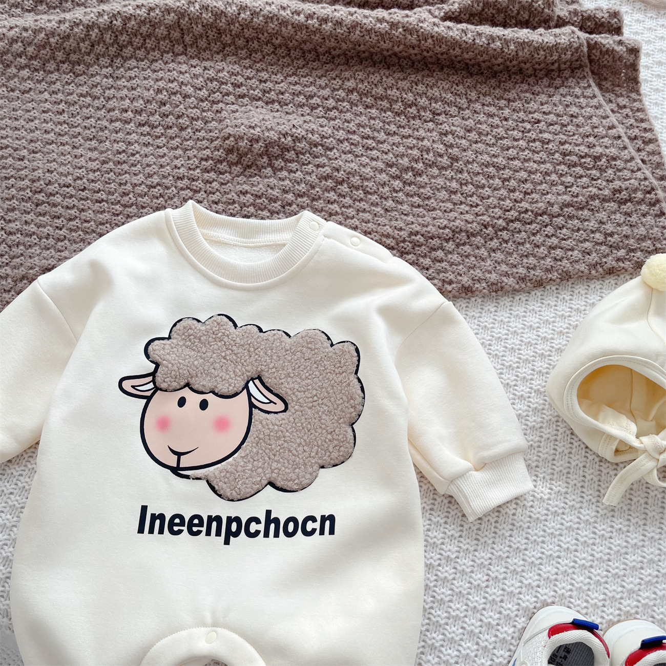 Baby Boy/Girl Cute Sheep Pattern Fleece Long Sleeve Romper-kissminis