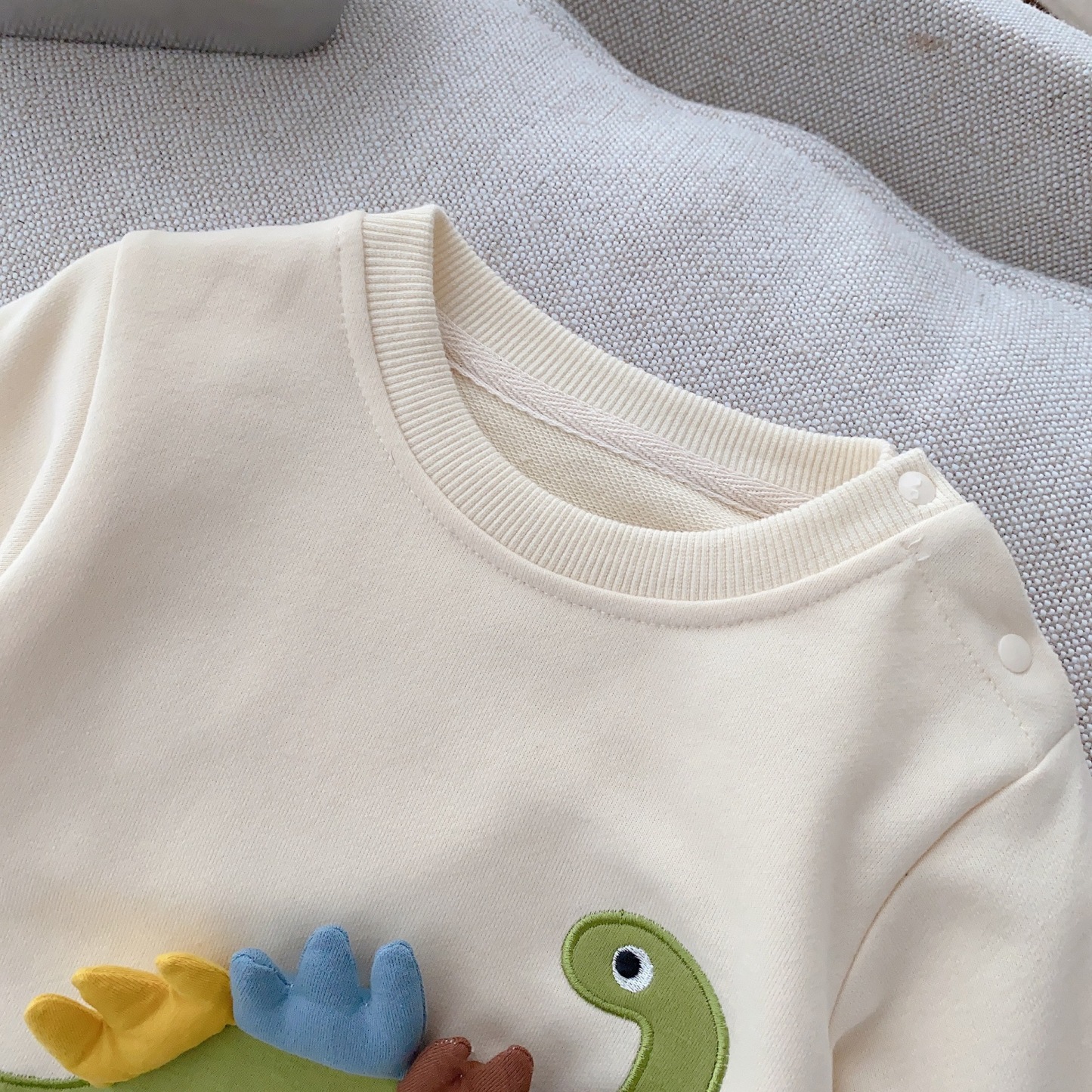 Newborn Baby Boy/Girl Cute Dinosaur Pattern Long Sleeve Romper-kissminis