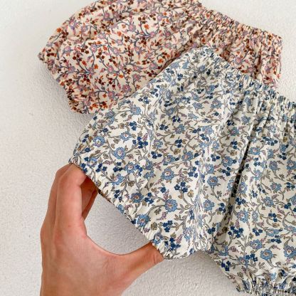 Baby Toddler Girl Solid Color Short Sleeve T-shirt/Floral Print Shorts