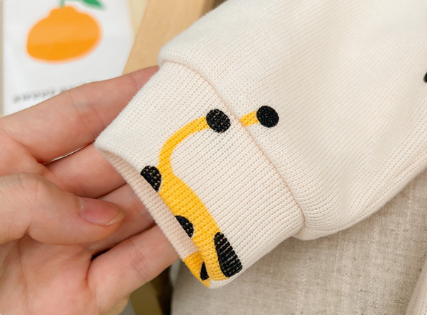 Baby Boy/Girl Allover Cute Giraffes Pattern Fake Two Pieces Long Sleeve Romper-kissminis