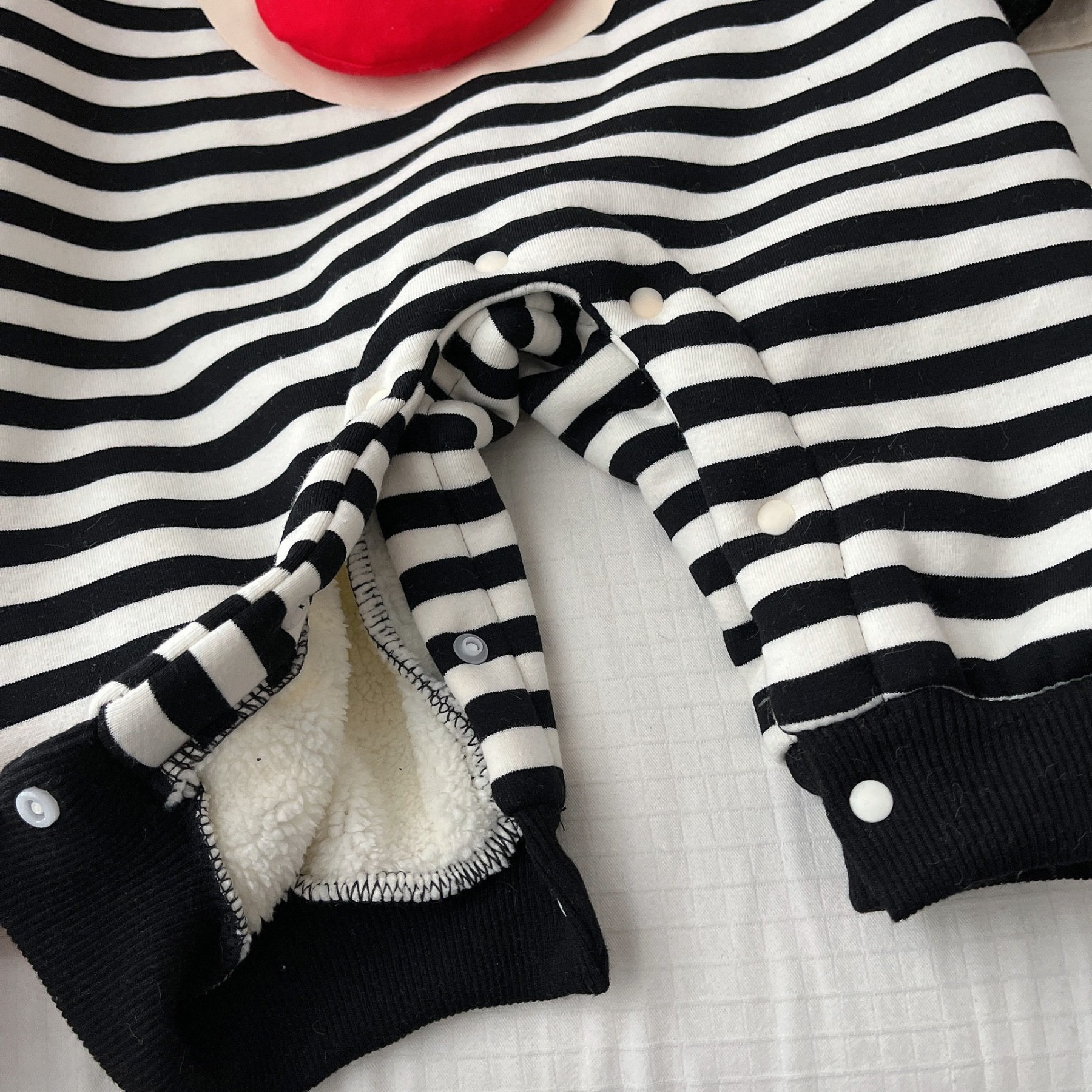 Baby Boy/Girl Cute Caterpillar Pattern Solid Color Striped Long Sleeve Romper-kissminis