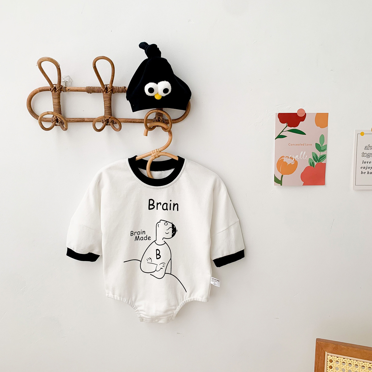 2pcs Baby Boy/Girl Letter and Cartoon Pattern Long Sleeve Bodysuit with Hat Set-kissminis