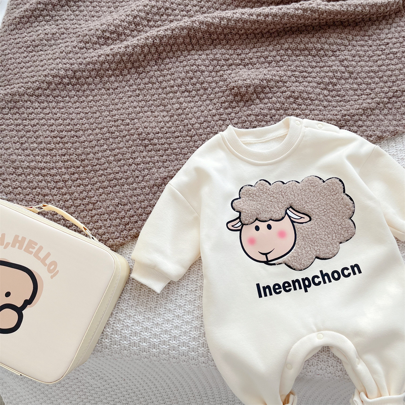 Baby Boy/Girl Cute Sheep Pattern Fleece Long Sleeve Romper-kissminis