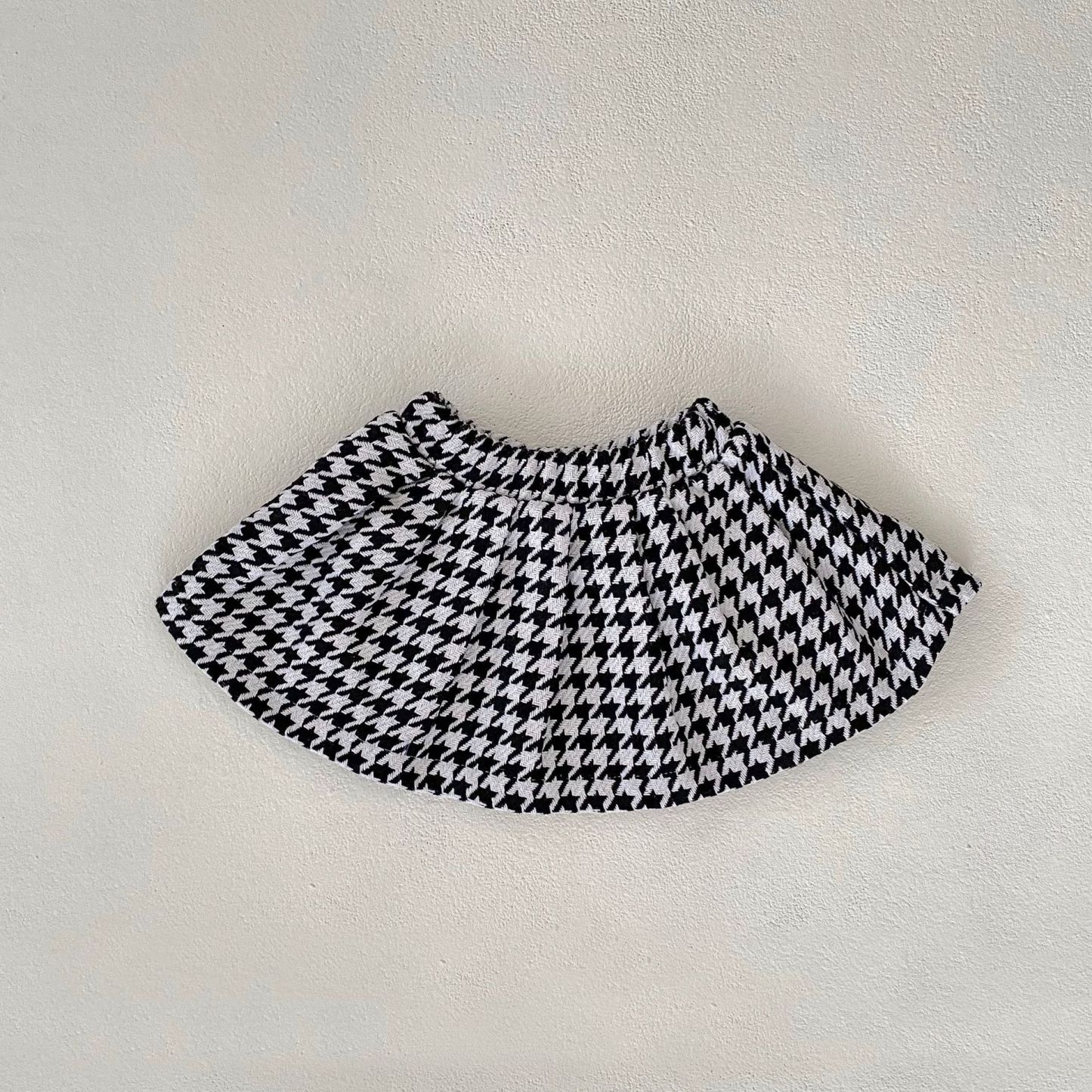 Bayby Toddler Girl Christmas Tree with Bear Print Long Sleeve Hooded Sweatshirt and Plaid Skirt-kissminis