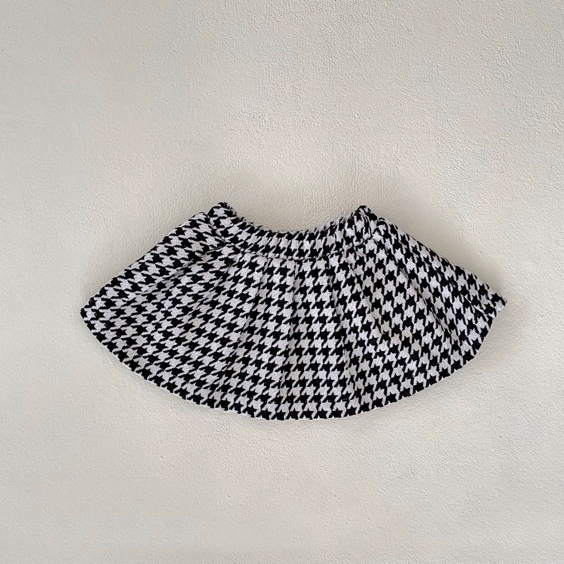 Bayby Toddler Girl Christmas Tree with Bear Print Long Sleeve Hooded Sweatshirt and Plaid Skirt-kissminis