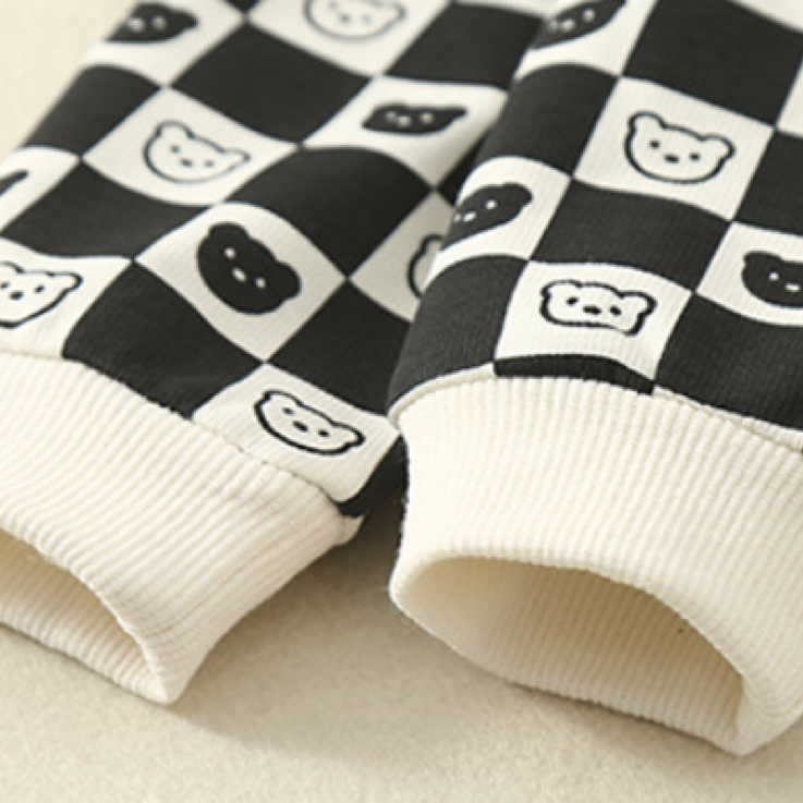 Baby Boy/Girl Gingham White Black Bear Graphic Long Sleeve Romper-kissminis