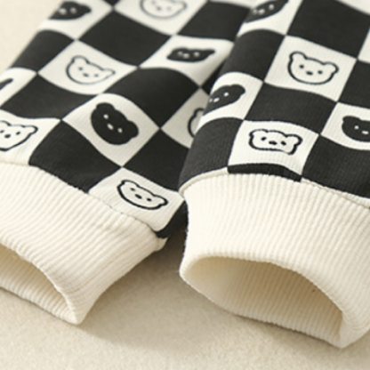 Baby Boy/Girl Gingham White Black Bear Graphic Long Sleeve Romper-kissminis