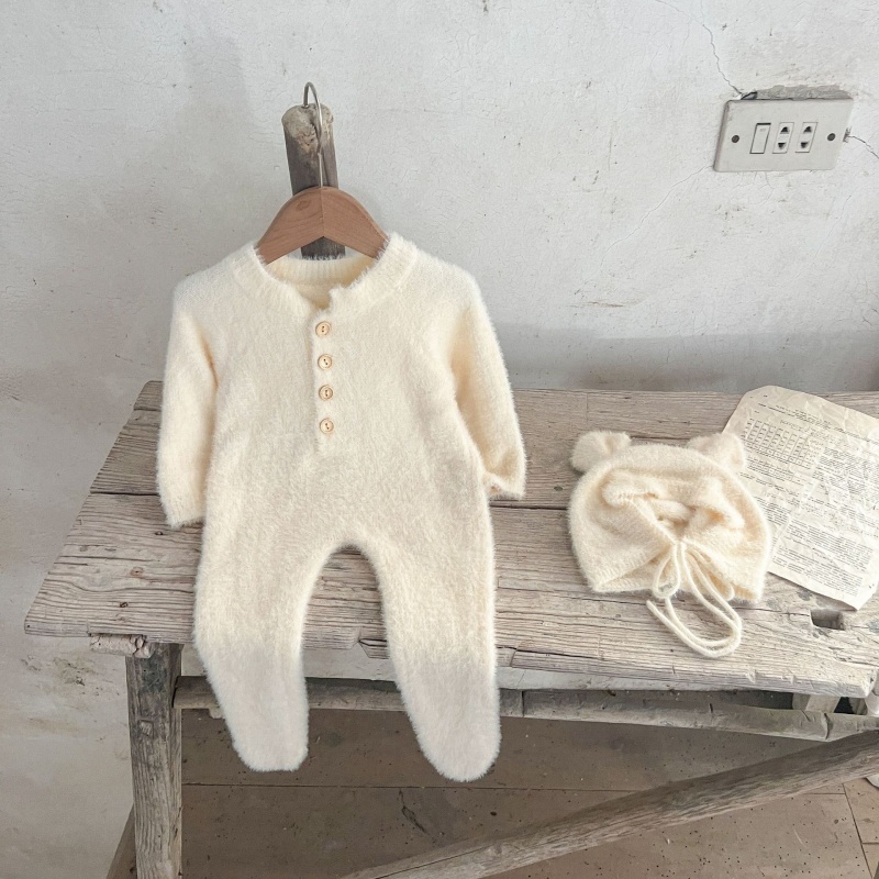 Baby Girl Mink Velvet Cute Bear Foot Wrap with Hat Romper