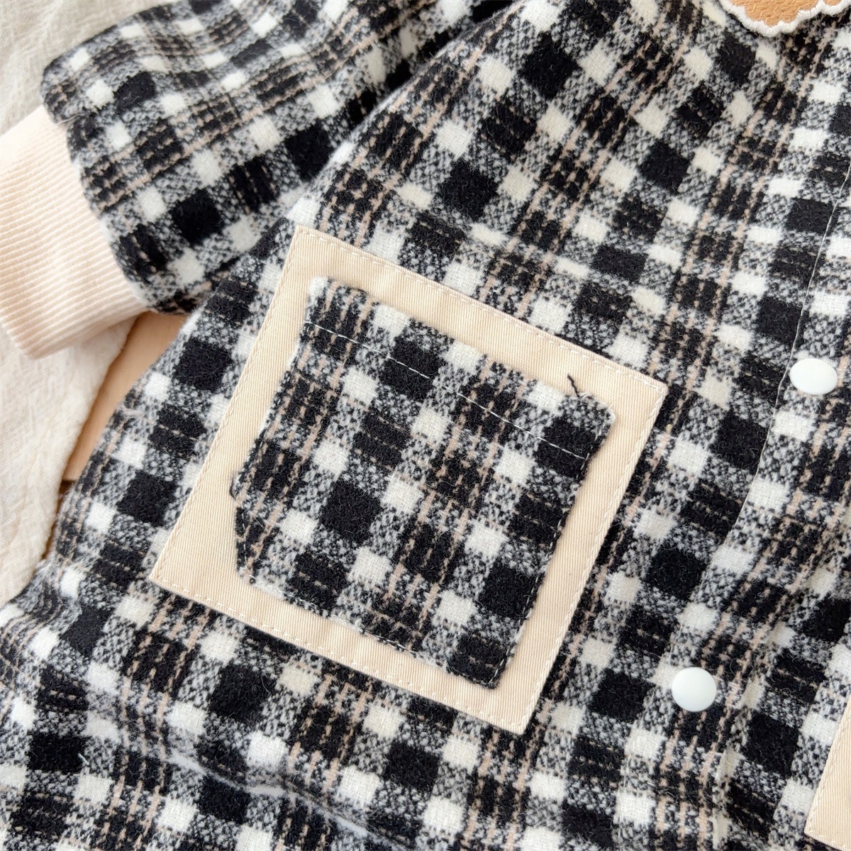 Bear-shaped Collar Decorations Gingham Romper