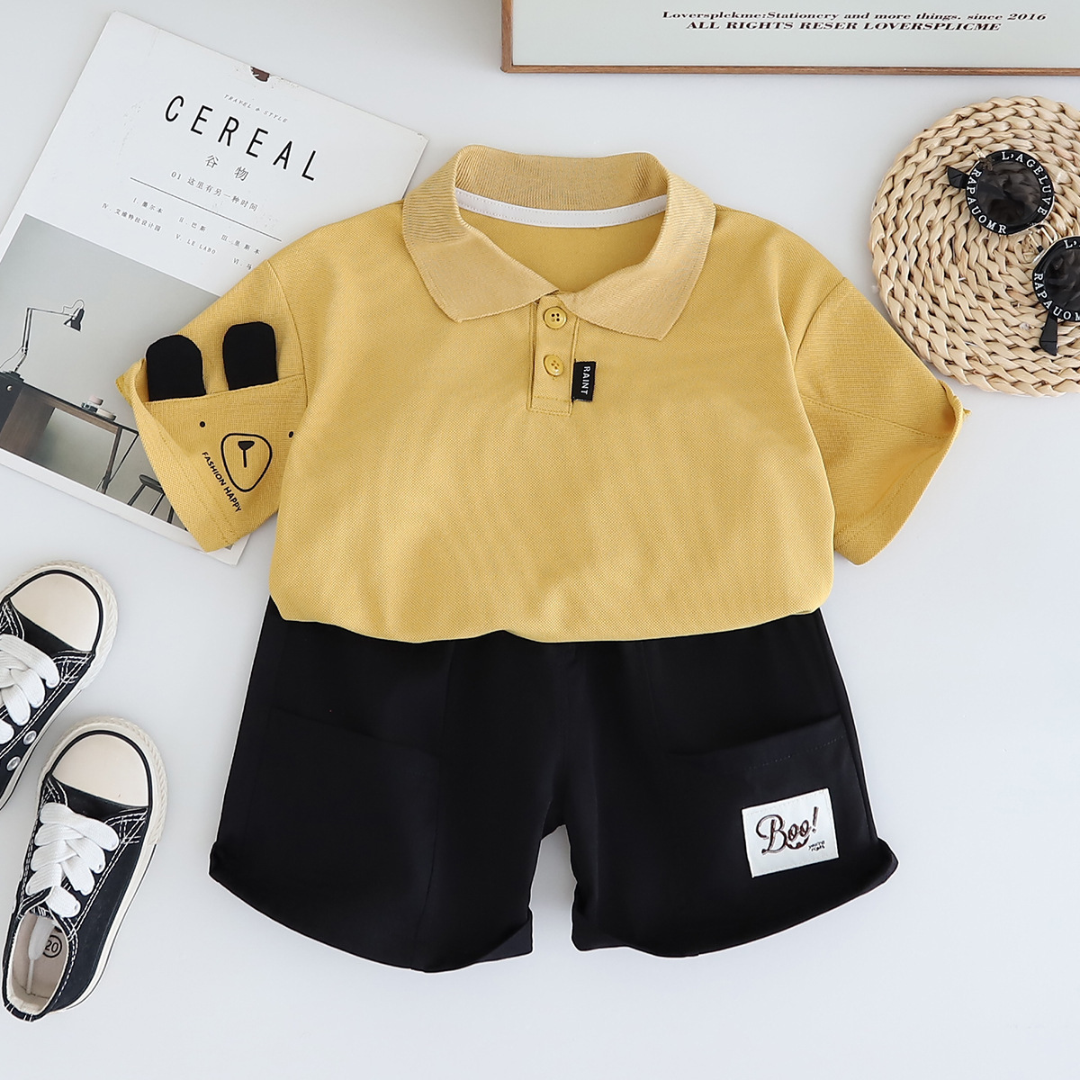 Polo Short-sleeve Shirt with Bear Motif Pocket and Beige Shorts Set