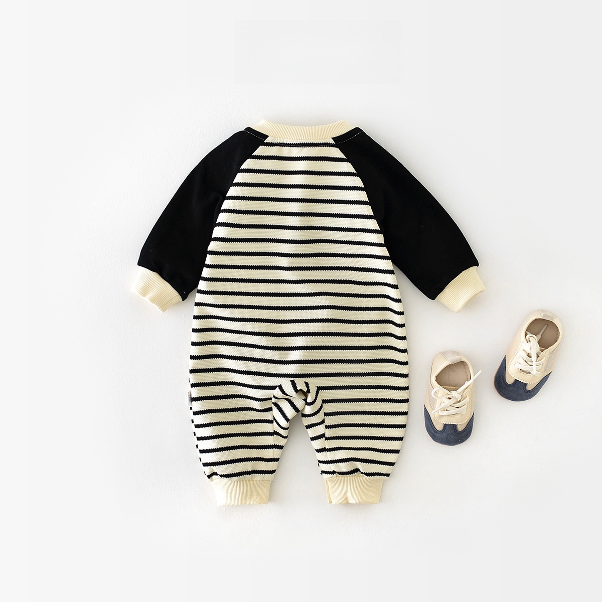 Baby Stripe Car Graphic Romper-kissminis