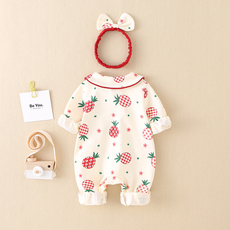 2pcs Baby Girl Allover Red Pineapple Print Plate Buckle Ruffle Flounce Casual Romper with Hairband Set