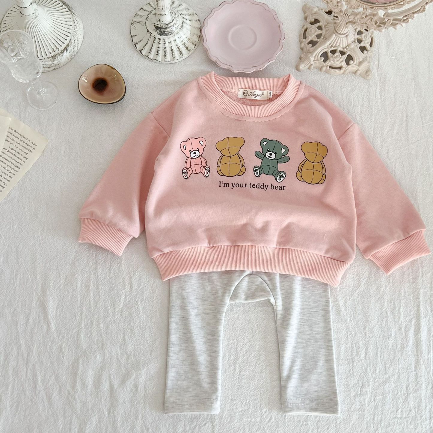 Baby Bear and Letter Pattern Sweatshirt-kissminis