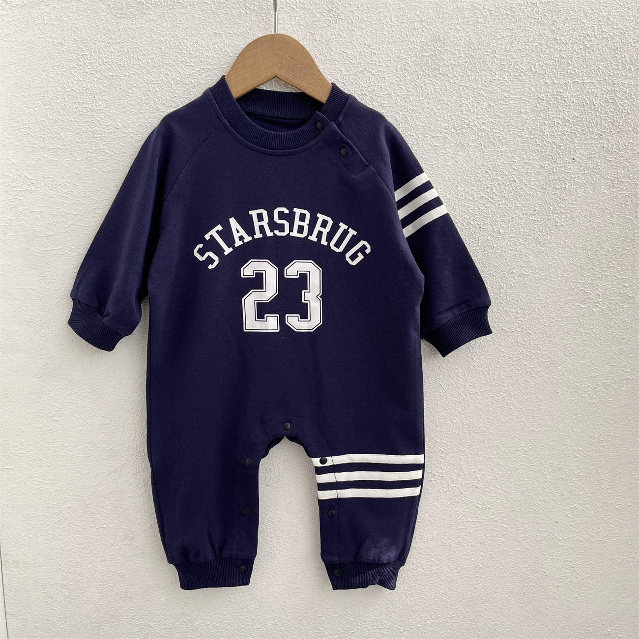 Baby ‘STARSBRUG’ Lines Romper -kissminis