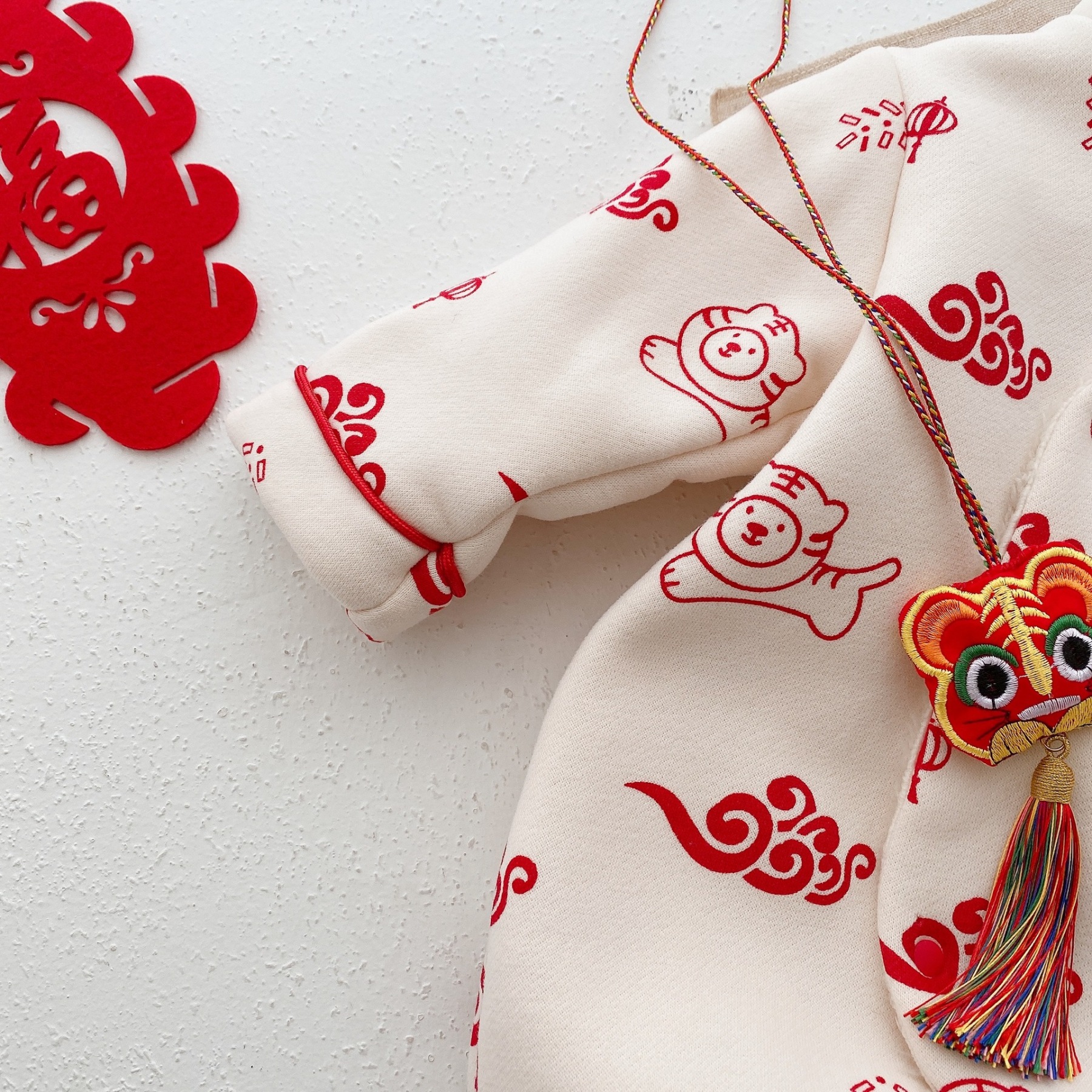 Baby Winter Thicken Allover Tiger Graphic Chinese New Year Style Romper-kissminis