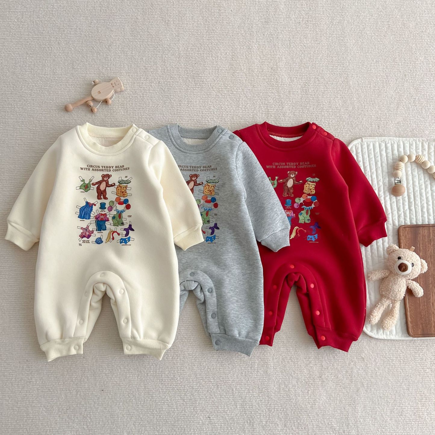 INS Baby Cartoon Bear Print Plush Romper -kissminis