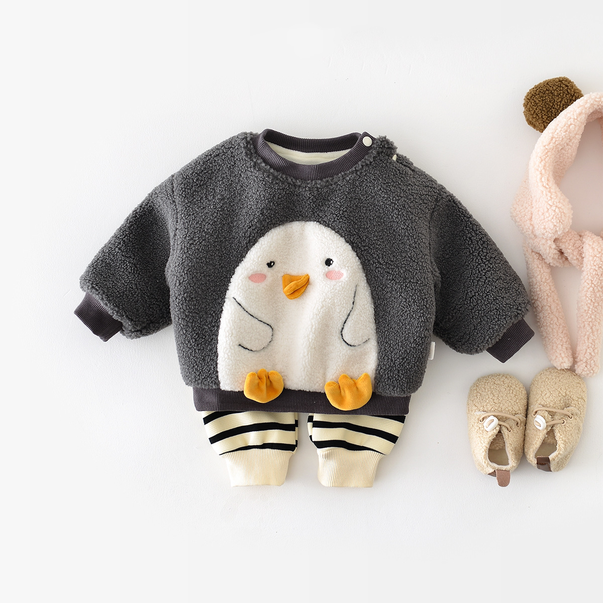 Winter Baby Boy/Girl Penguin Graphic Fluff Long Sleeve Sweatshirt-kissminis