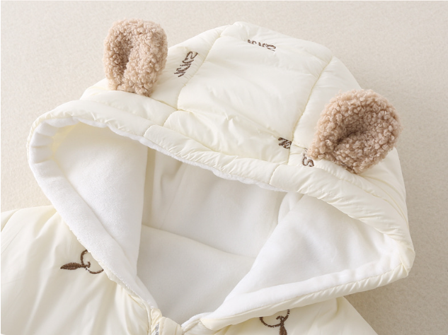 Baby Boy/Girl Winter Allover Apple Pattern and Bear Ears Design Long Sleeve Hooded Romper-kissminis