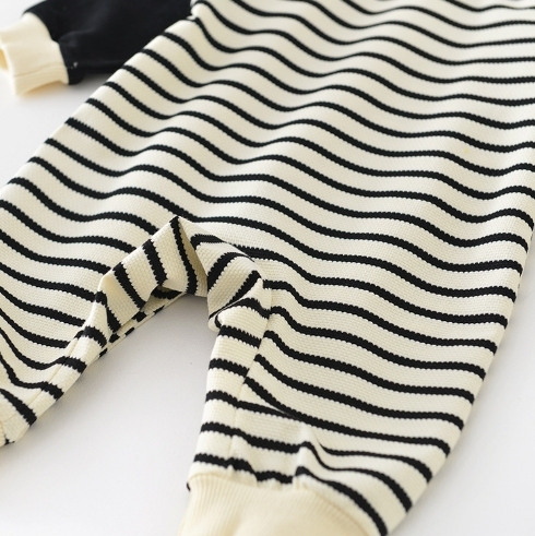 Baby Stripe Car Graphic Romper-kissminis