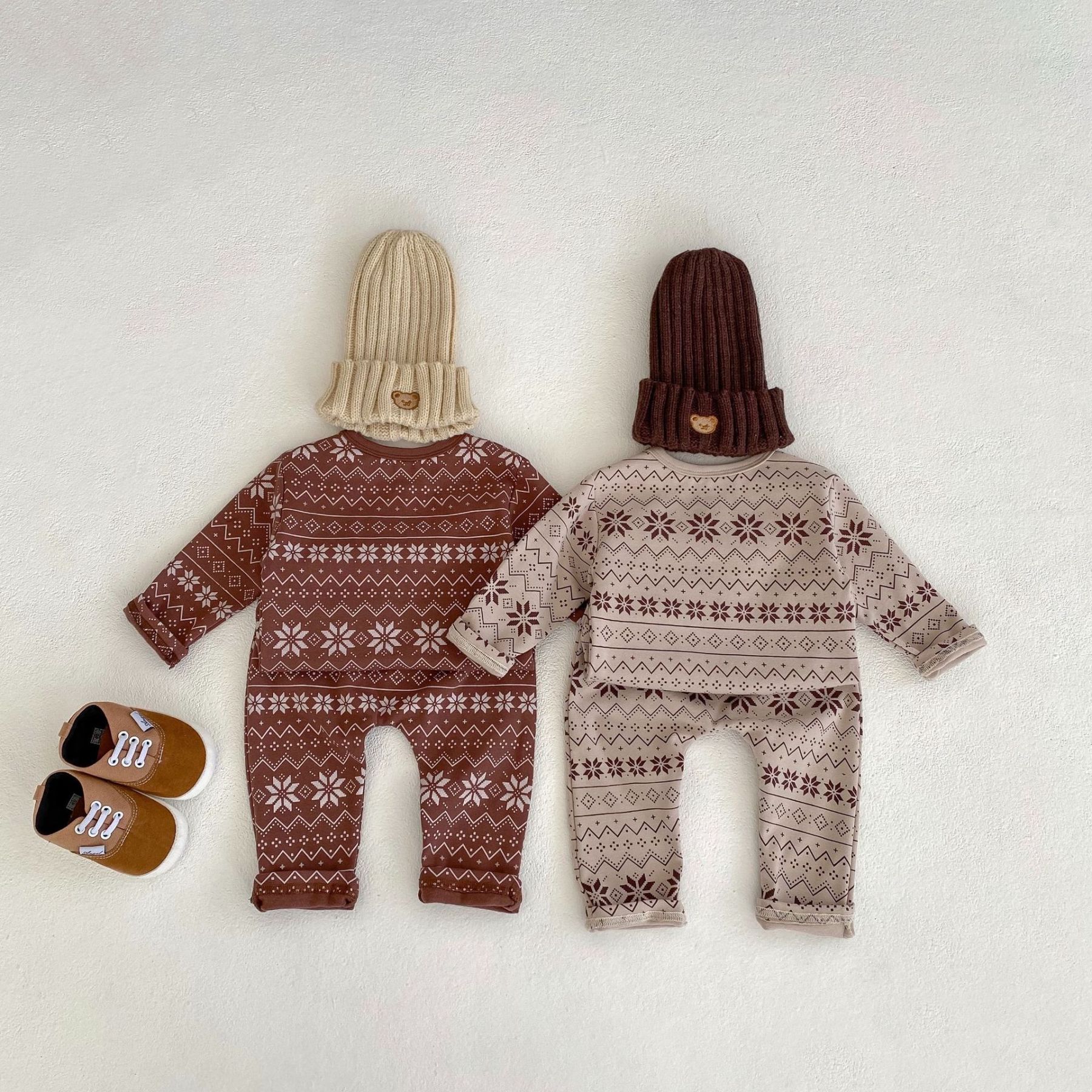 Baby Toddler Boy/Girl Christmas Style Allover Snowflakes Pattern Long Sleeve Sweatshirt and Pants Set-kissminis