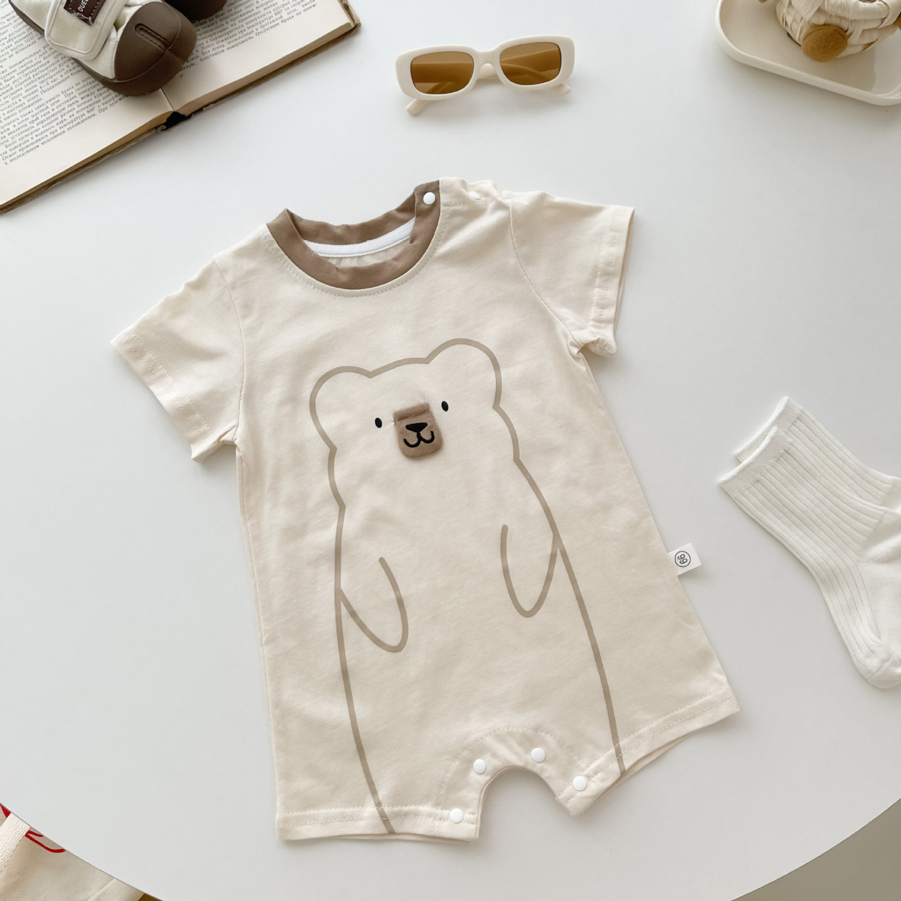 Baby Bear Pattern Solid Color Short Sleeve Romper-kissminis