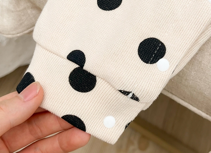 2pcs Baby Boy/Girl Cartoon Panda Dot Print Long Sleeve Romper with Hat Set-kissminis
