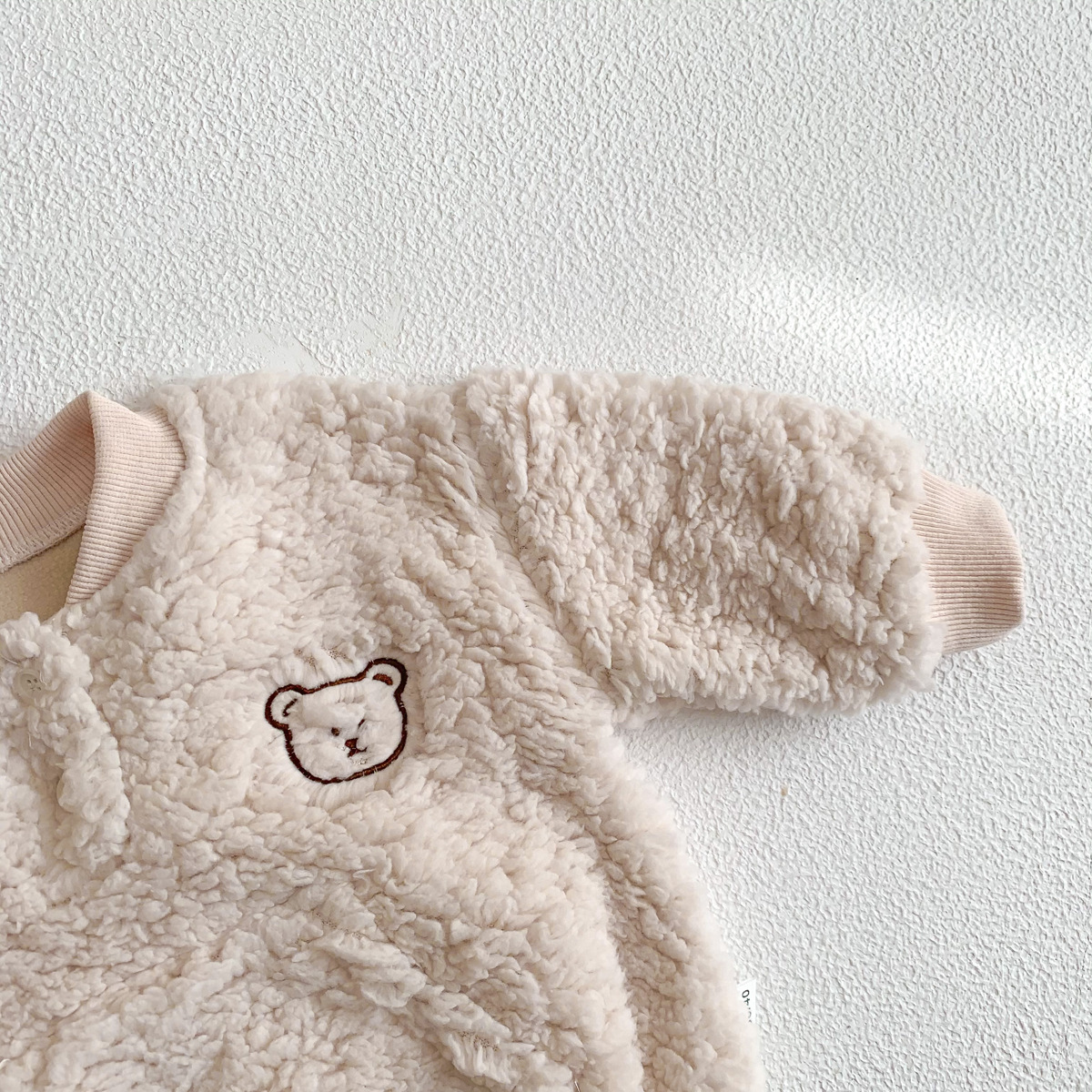 2pcs Winter Baby Boy/Girl Cute Bear Design Fluff Long Sleeve Romper with Hat Set-kissminis